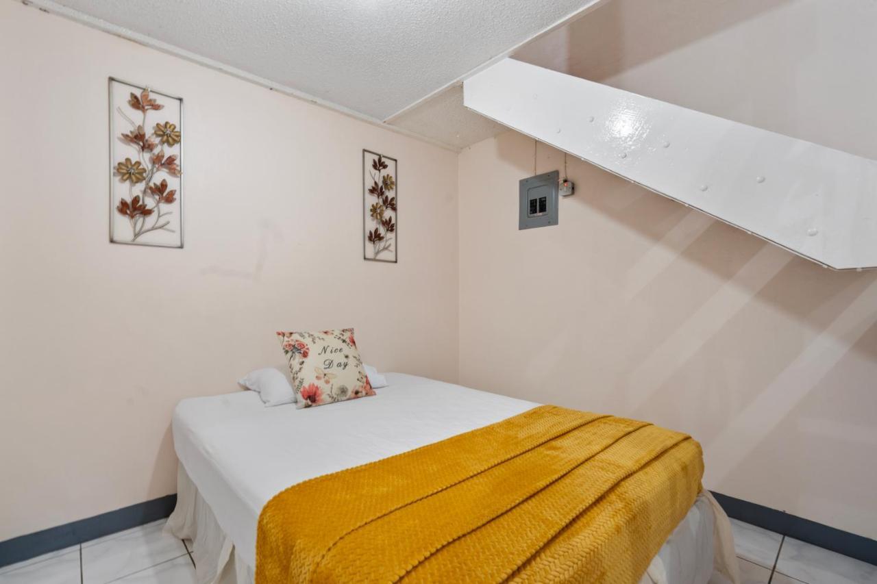 Shaw Park Gem Apt 12D 오쵸 리오스 외부 사진