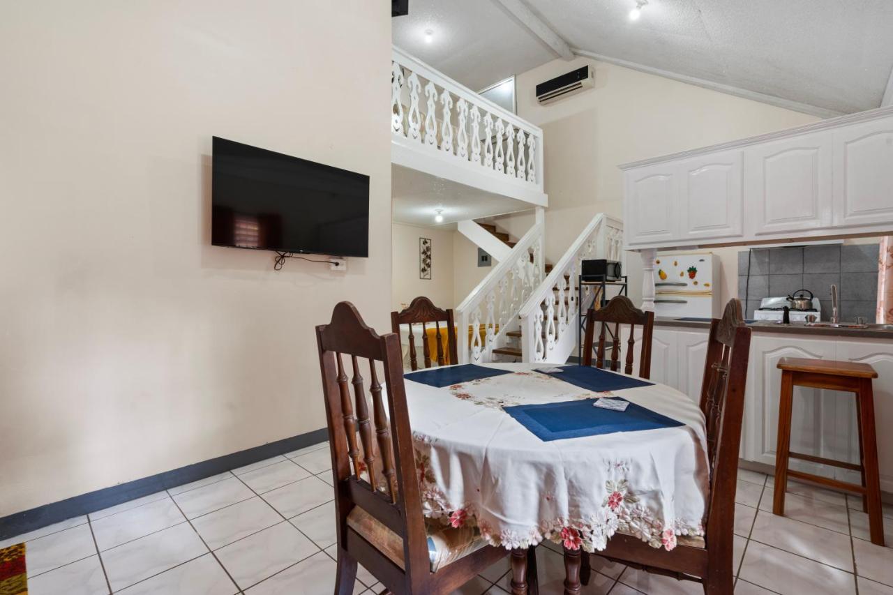 Shaw Park Gem Apt 12D 오쵸 리오스 외부 사진